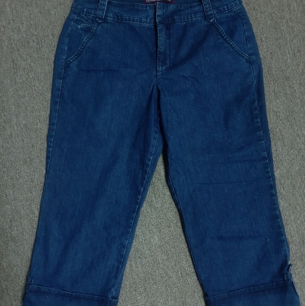 Gloria Vanderbilt Size 10 Capris